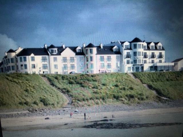 Beach Front Apt Portballintrae , Bushmills Close To Royal Portrush Golf Club Zewnętrze zdjęcie